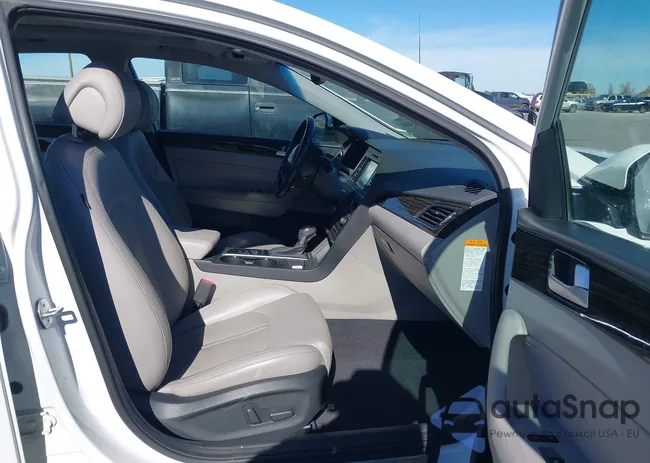 KMHE34L11GA024493: 43915406