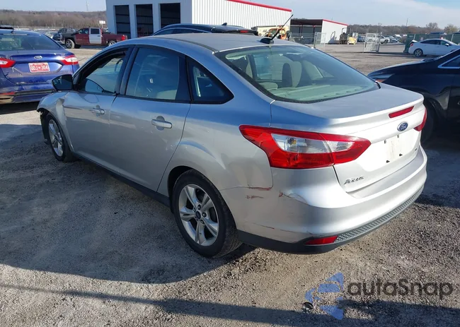 1FADP3F26EL374521: 43915486