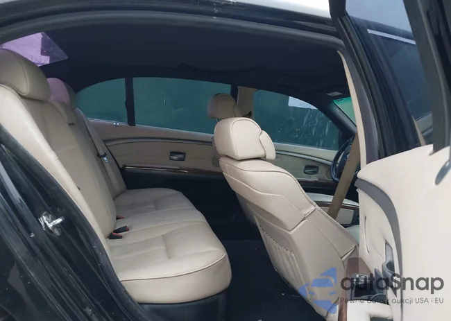 WBAHN83517DT75423: 43915505