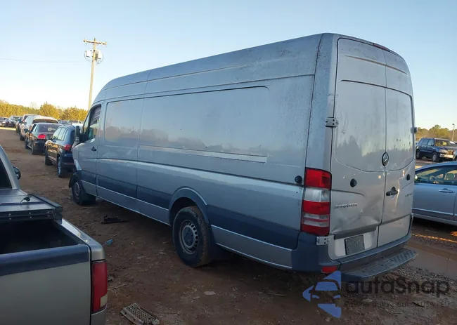 WD3PE8DD3GP314569: 43915540