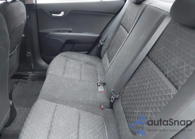 3KPA24AB1JE098163: 43915551