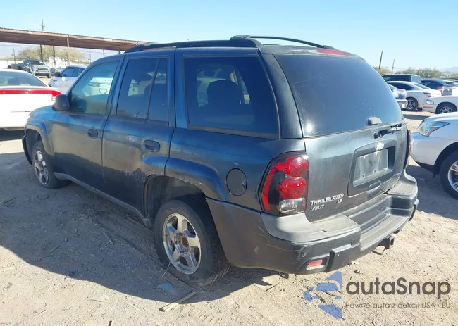 1GNDT13S762110558: 43915575