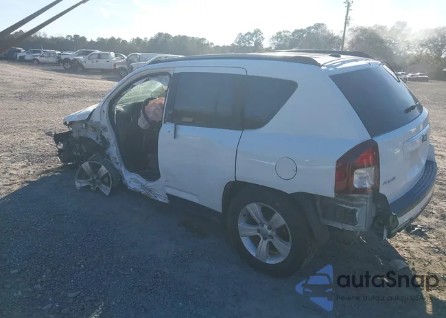 1C4NJDEB8GD759163: 43915676