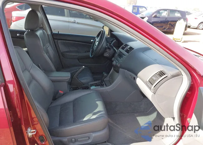 1HGCM66574A080521: 43916793