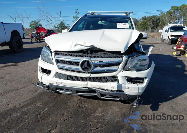 4JGDF6EE0FA570618: 43916882