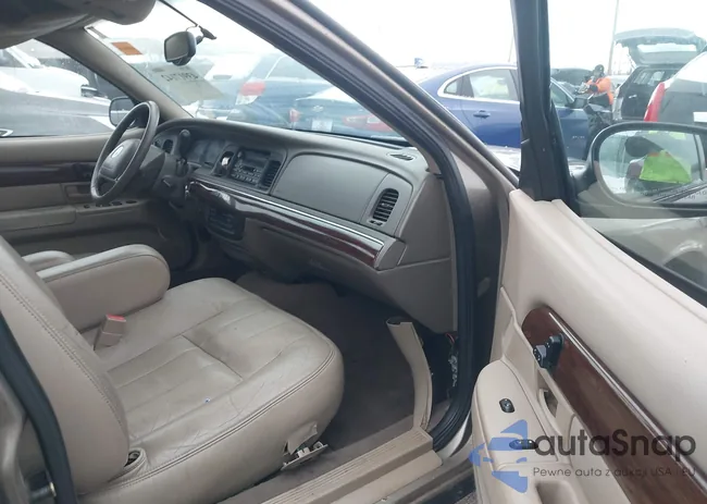 2MEFM75W33X688018: 43917142