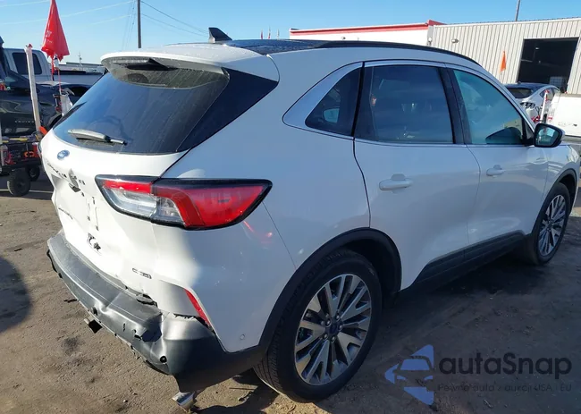 1FMCU9DZ8LUB85860: 43917152