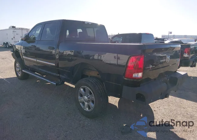 3C6UR5DL9GG223823: 43917156