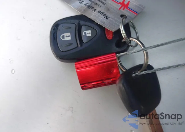 JS2YB413685102145: 43916430