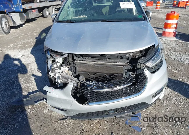 2C4RC1BG6PR552844: 43916516