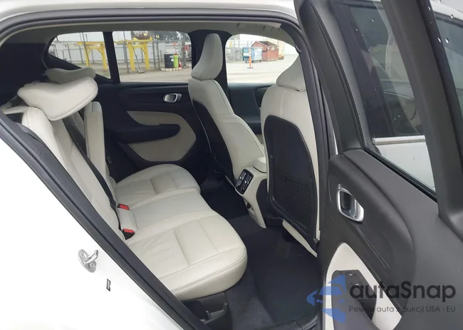 YV4L12UA4P2075207: 43916541