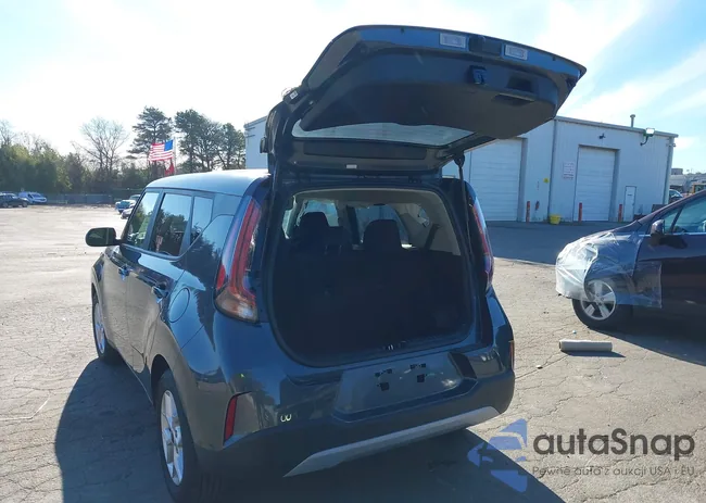 KNDJ23AU1P7205636: 43916560