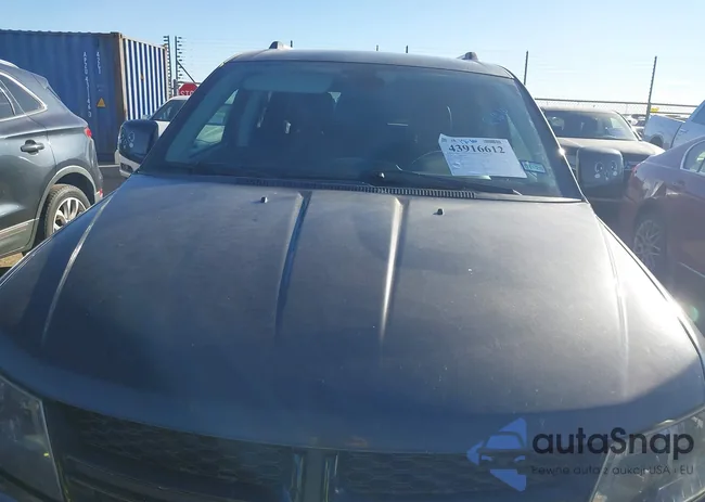 3C4PDCGG6JT445807: 43916612