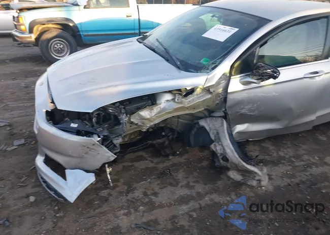 3FA6P0H77FR254066: 43916631