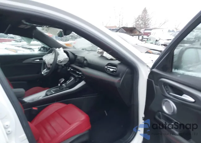 ZACNDFBN8P3A04914: 43916738