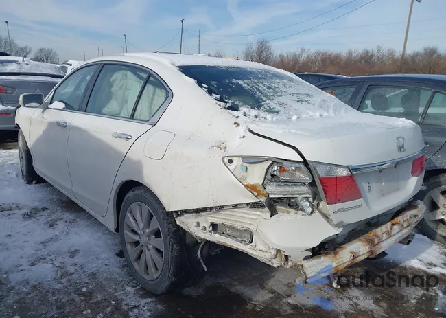 1HGCR2F86FA060607: 43916743