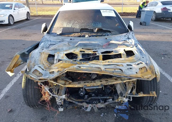 WBA3T1C53GP823831: 43917811