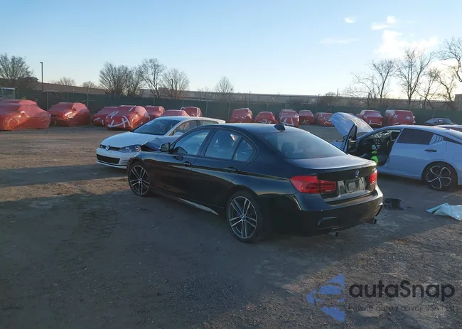 WBA8B3C55JK384527: 43917903