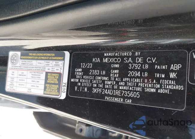 3KPF24AD1RE735605: 43917949