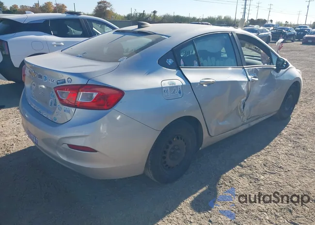 1G1BC5SM7H7154617: 43917975