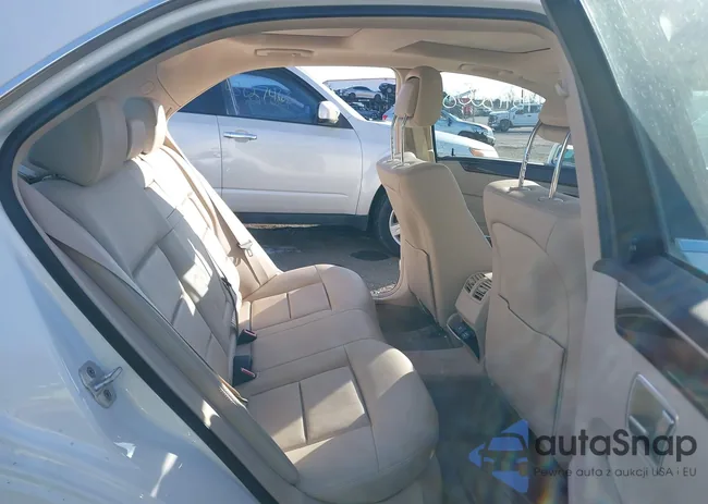 WDDHF8JB4FB094807: 43918008