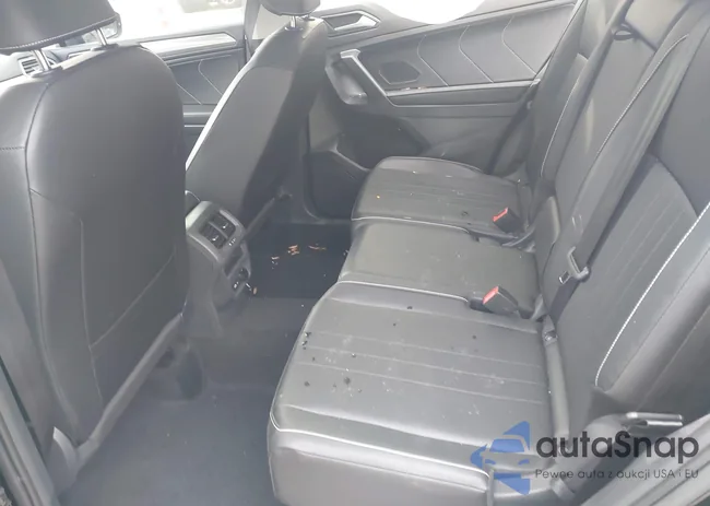 3VVMB7AX5RM113731: 43918046