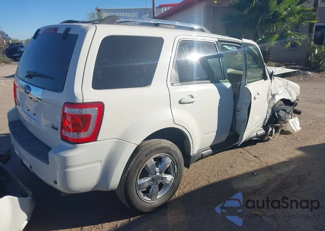 1FMCU0EG8BKB73159: 43918052