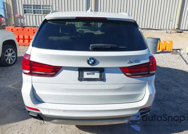 5UXKT0C5XJ0W01150: 43918057