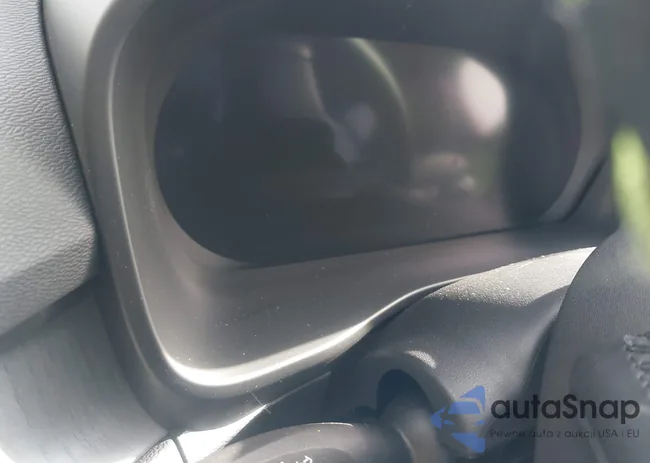 YV4L12UC8S2483428: 43918346