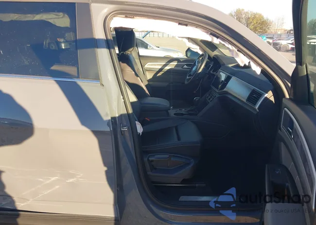 1V2WC2CAXMC204065: 43917489