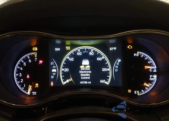 1C4RJFBG8MC769531: 43917498