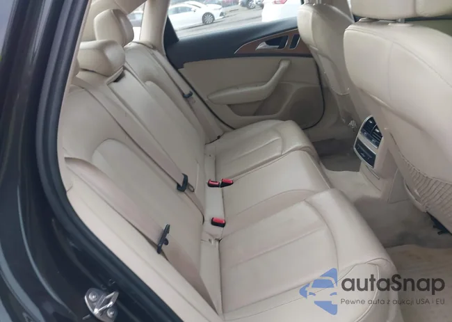 WAUCFAFC0GN146833: 43917625