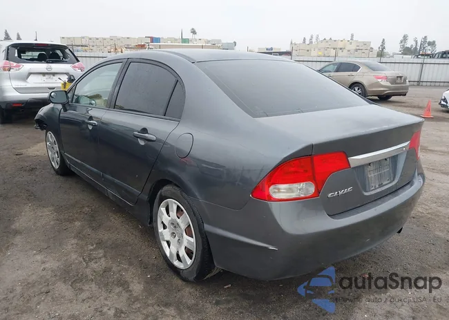 2HGFA16579H307479: 43917699