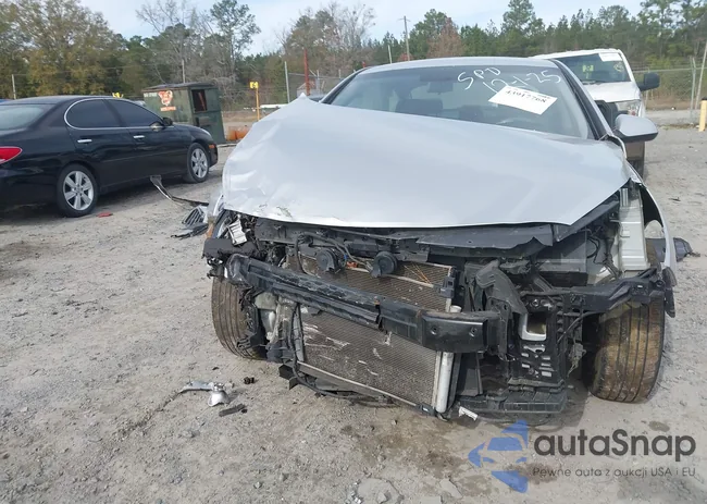 5NPE24AF9HH513269: 43917768