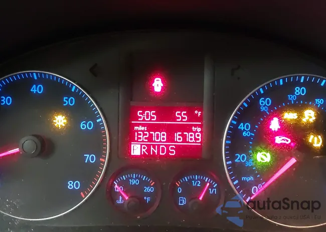 3VWRZ71K79M036877: 43917788