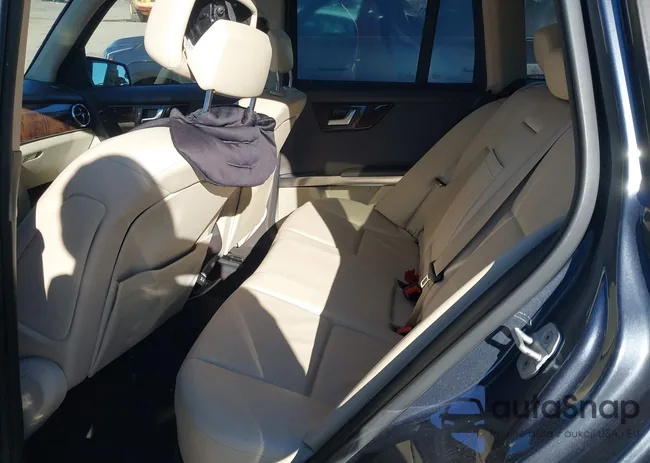 WDCGG5HB5DG074308: 43918876