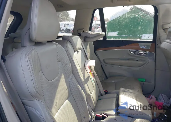 YV4BC0PL6H1130965: 43918908