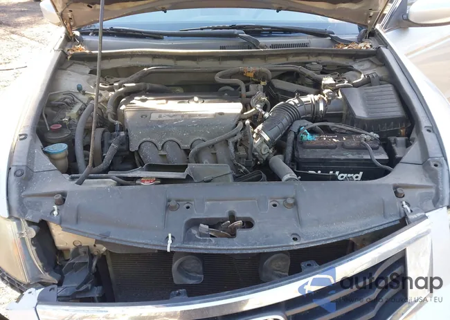 1HGCP26839A130445: 43918915