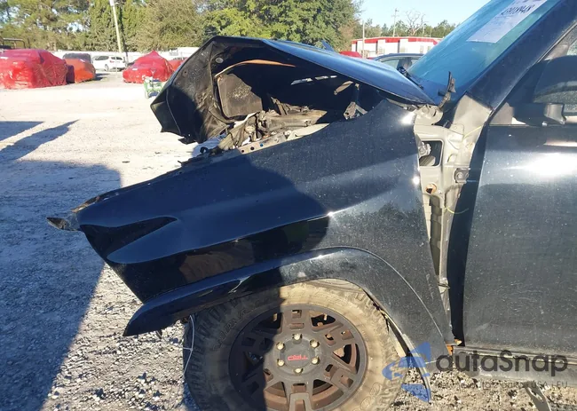 JTEBU5JR6J5539925: 43918948