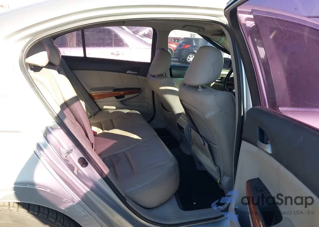 1HGCP2F88CA221234: 43919018