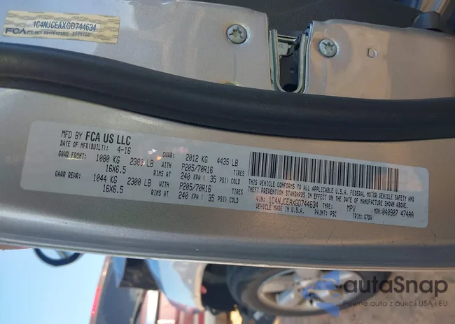 1C4NJCEAXGD744634: 43919189