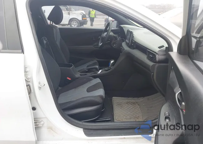 KMHTG6AF4KU010116: 43919221