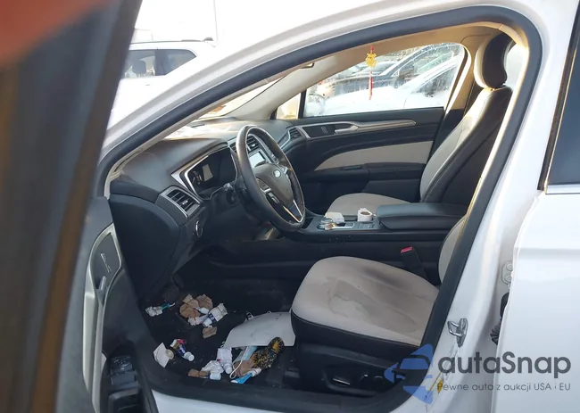 3FA6P0HD0KR134934: 43919383