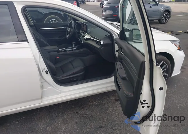 1N4BL4CV3RN406634: 43918437