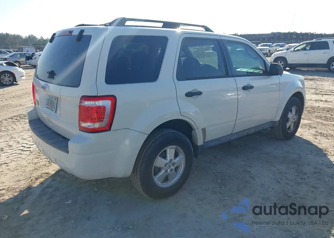 1FMCU0D75AKC67726: 43918589