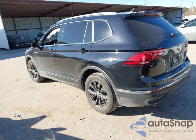 3VV3B7AX9RM048765: 43918627