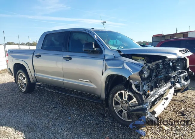 5TFEM5F11EX079572: 43918673