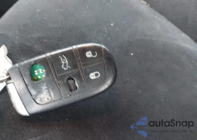 2C3CCAAG5CH173085: 43918726