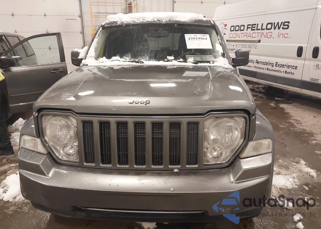 1C4PJMAK4CW192589: 43919964