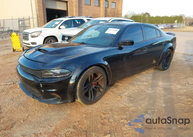 2C3CDXGJ0LH244180: 43920080